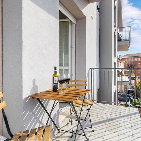 Appartamento Centrale Con Parcheggio E Wi-Fi Gratuito Ac Alba  Exterior photo